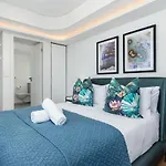 Luxurious Penthouse City Centre Stunning Views